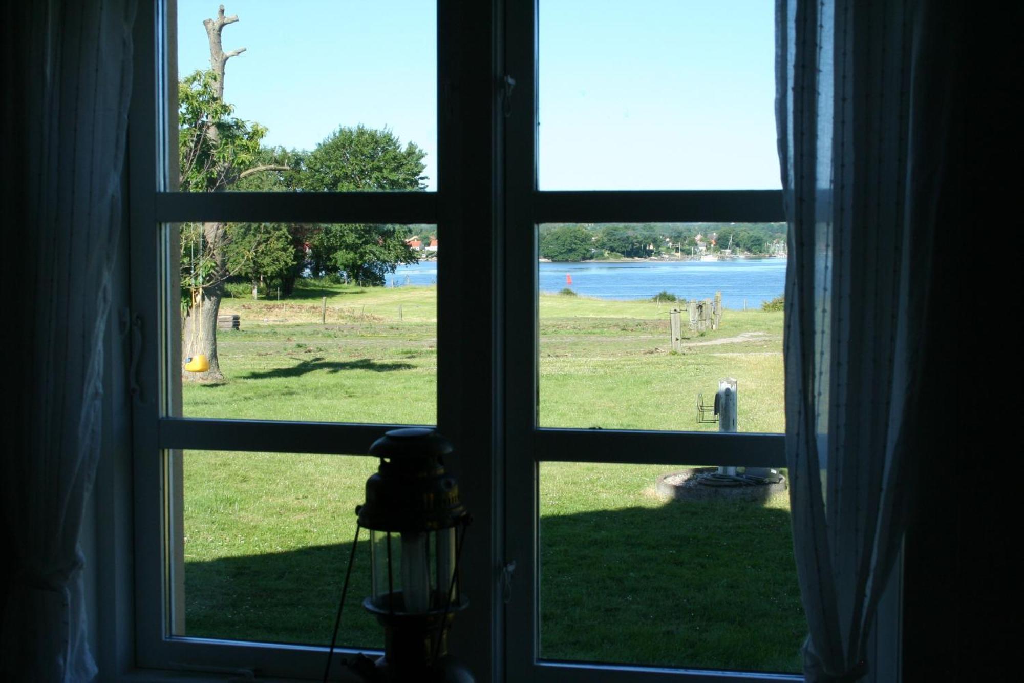 Grastenhus Guesthouse Thurø By Kültér fotó